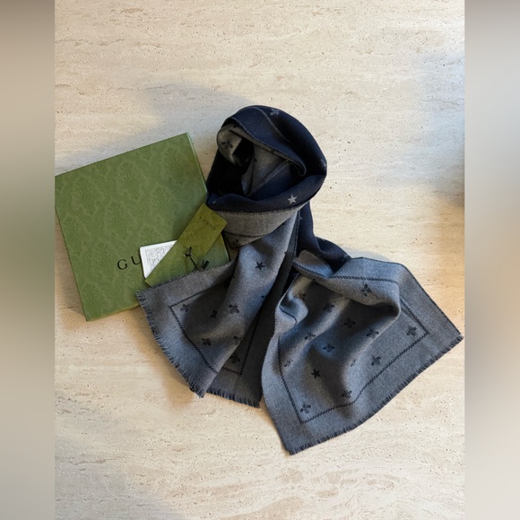 NWT GUCCI WOOL BEE ACCENT REVERSIBLE SCARF UNISEX 💖🌟 - Picture 12 of 13